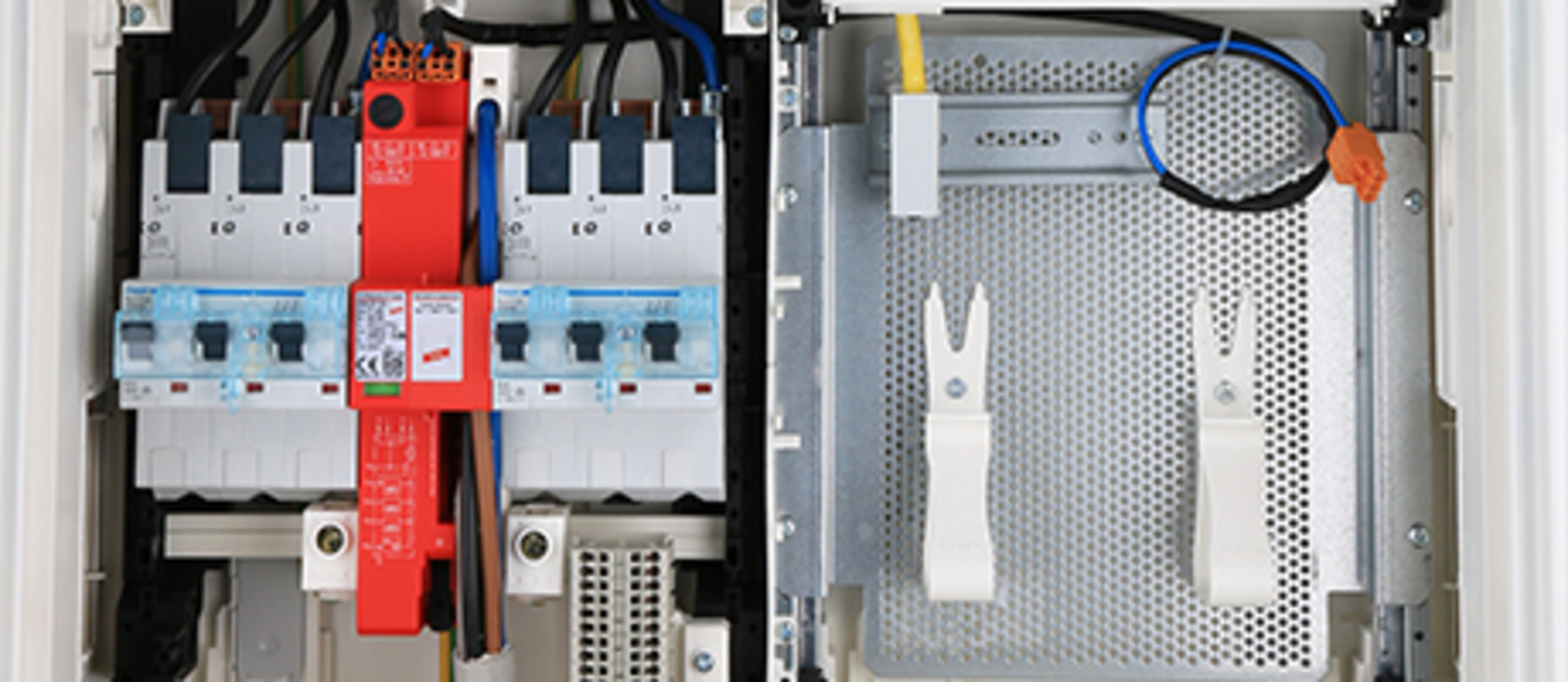 Hausanschluss, Zähler und Unterverteiler bei elektro wi GmbH in Pleystein